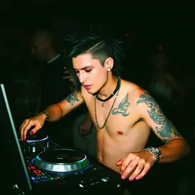 DJ Tomboy