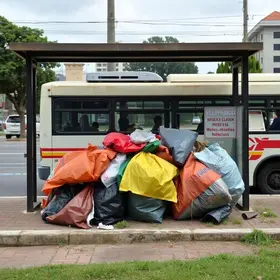 descarte irregular de lixo